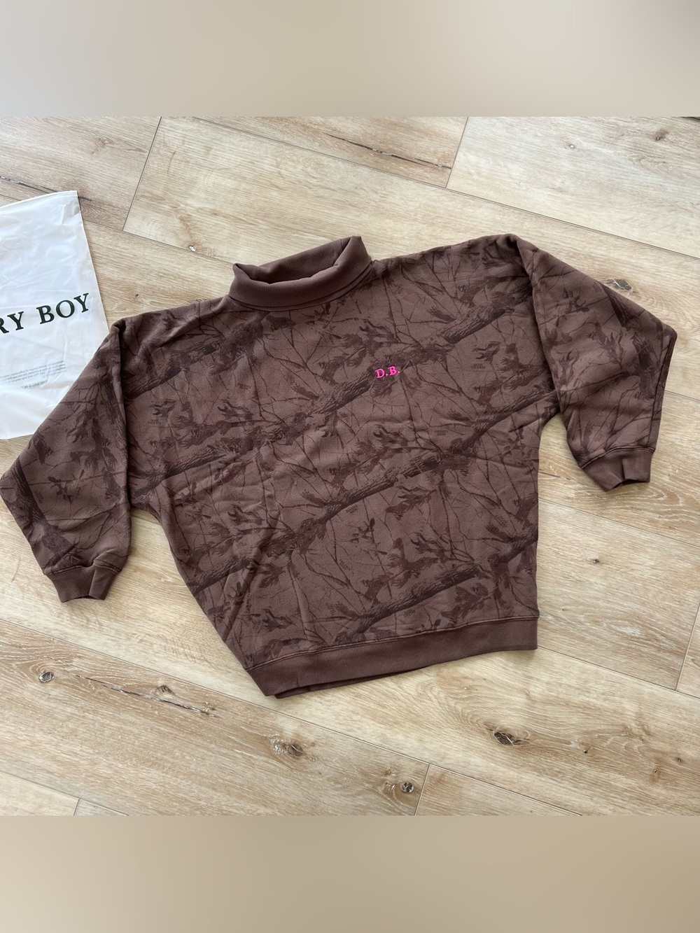 NWT Dairy Boy Diana neon pink Low Country Camo rollneck - Picture 2 of 15